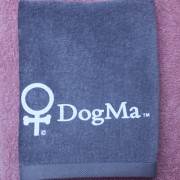 DogMa Towel in Gray